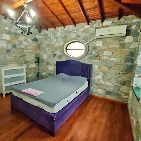 Kybele Tas Vakantiehuis Kuşadası